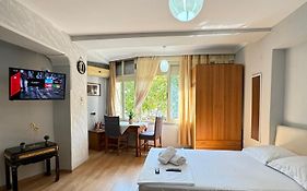 Tirana Centre Lions Gate 9 Apartment